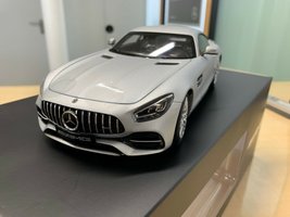MERCEDES BENZ - GT-S AMG V8 BITURBO (C190) 2019 silver